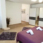 Avoca Villa
