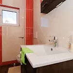 Avoca Villa *